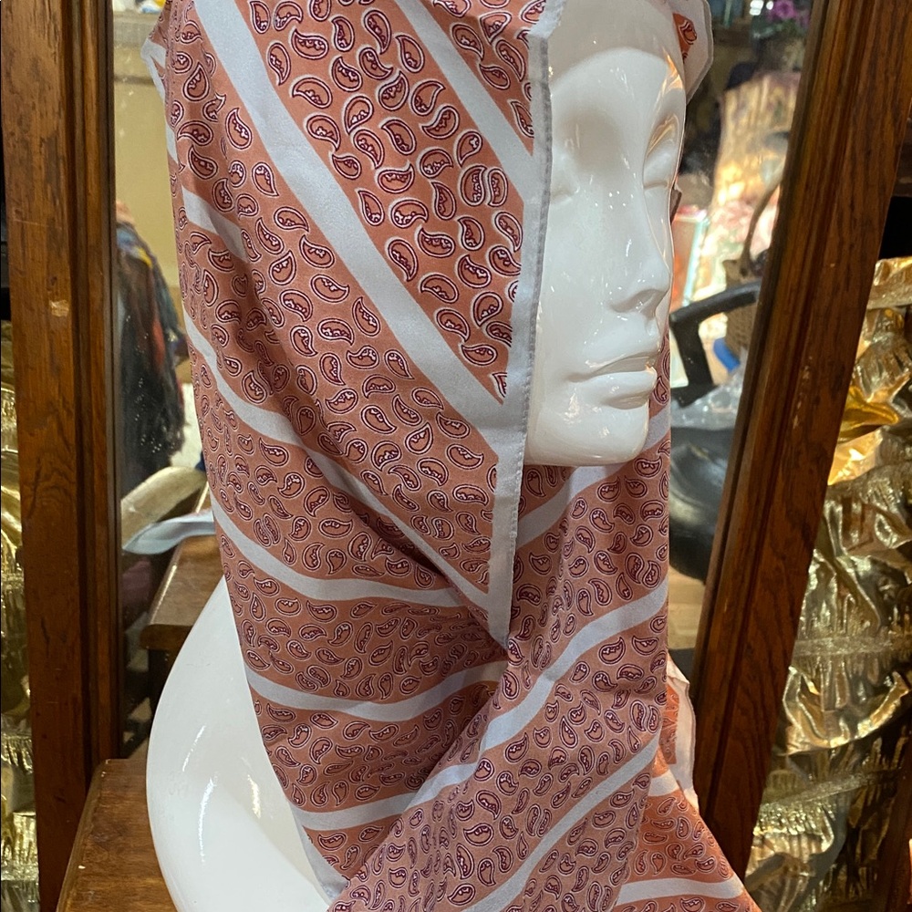 Lightweight Pink Paisley Scarf - Women Accessories 54 x 14 inch 100 % Polyester - Picture 3 of 4